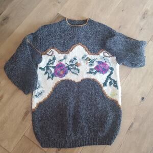 Vintage Kitty Hawk Oversize Sweater sz Medium Gray Floral 80s Retro Cottagecore